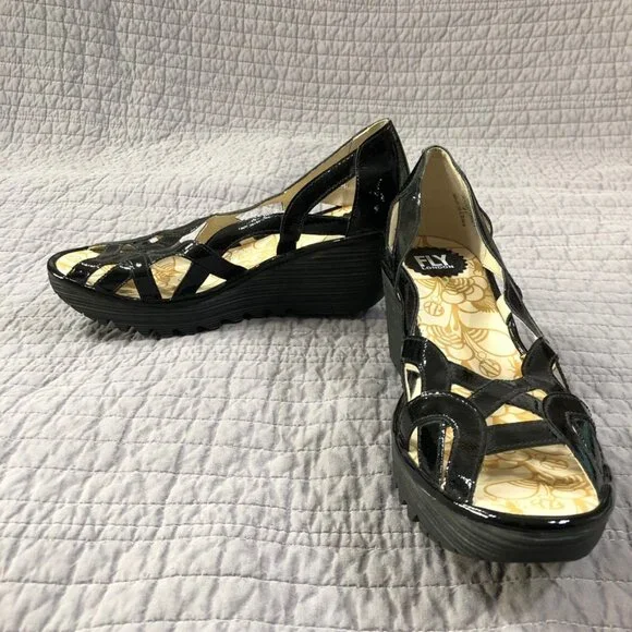 Fly London Wedge Size 41 EU 10 US Yadi Interwoven Straps Peep Toe Black Patent - Picture 13 of 13